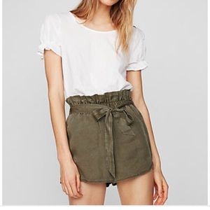 High waisted olive shorts